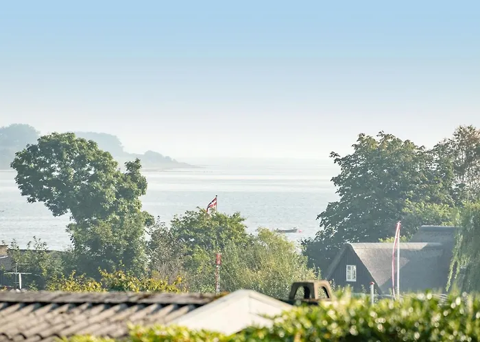 Florencia - 200m From The Sea By Interhome *