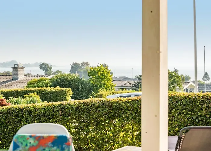 Florencia - 200m From The Sea By Interhome